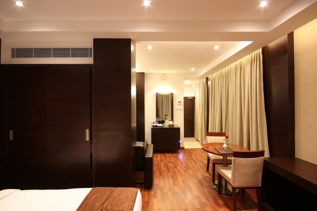 Khanna Fiesta Vellore Ngoại thất bức ảnh