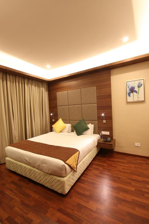 Khanna Fiesta Vellore Ngoại thất bức ảnh