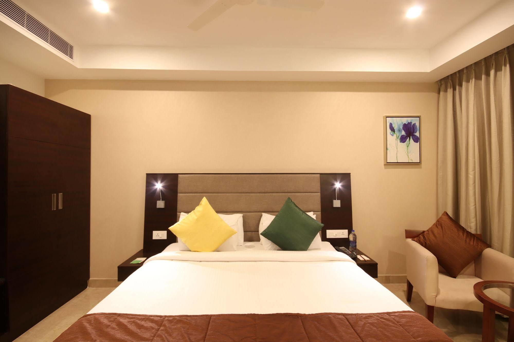 Khanna Fiesta Vellore Ngoại thất bức ảnh