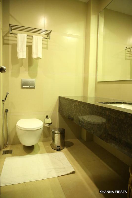 Khanna Fiesta Vellore Ngoại thất bức ảnh